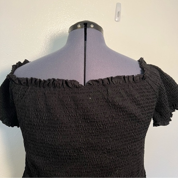Say What? Smocked Off Shoulder Top Black - Picture 7 of 10